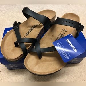 Birkenstock Mayari sandals
